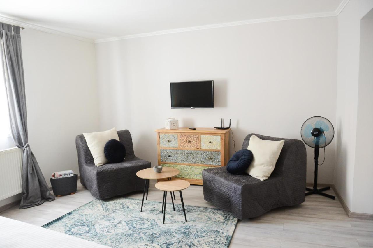 Fano Apartments Old Town Прага Екстер'єр фото